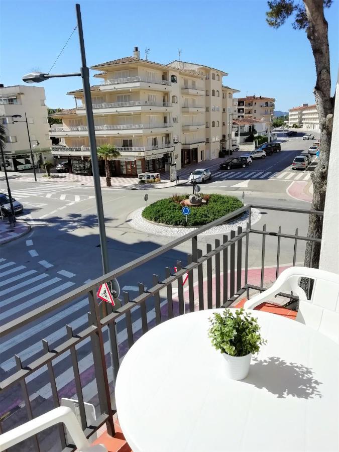 Trill Noray apartamentos L'Estartit Bagian luar foto