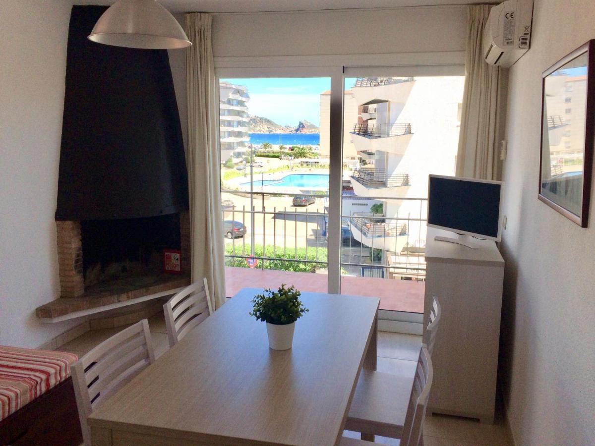 Trill Noray apartamentos L'Estartit Bagian luar foto