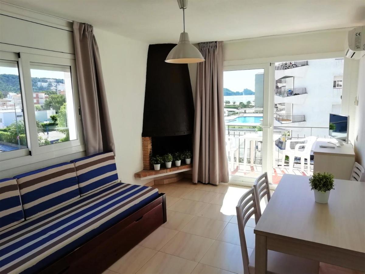 Trill Noray apartamentos L'Estartit Bagian luar foto